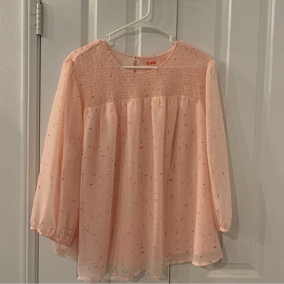 EVRI Tops - EVRI long sleeve top . New without tags . Size 1X
